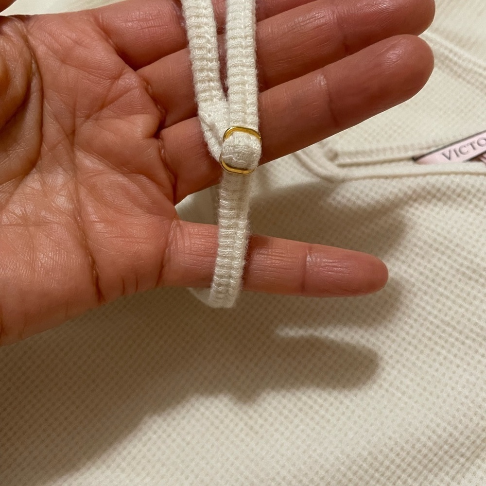 New - VS Glow softest Waffle cami & shorts 2-piece Set - Picture 3 of 8